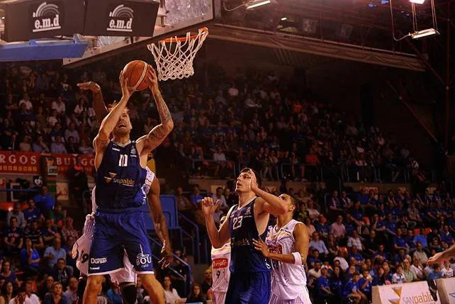 Baloncesto Burgos: El San Pablo Inmobiliaria sigue sin conocer las condiciones para jugar en ACB