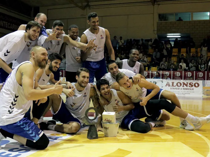 Deportes Burgos: El San Pablo logra su primer trofeo de la pretemporada en ACB (79-83)