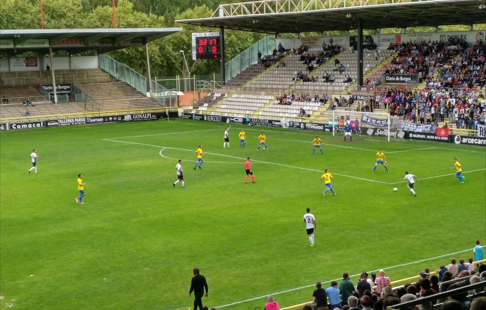 Fútbol Burgos: El Burgos CF sigue invicto (0-0)