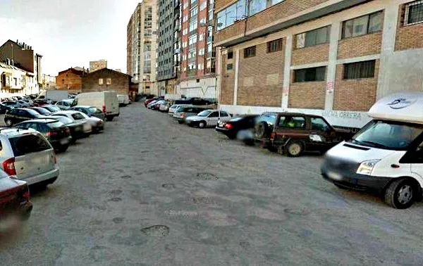 Actualidad Burgos: Estudios de viabilidad avalan que Gamonal necesita apacarmientos subterráneos