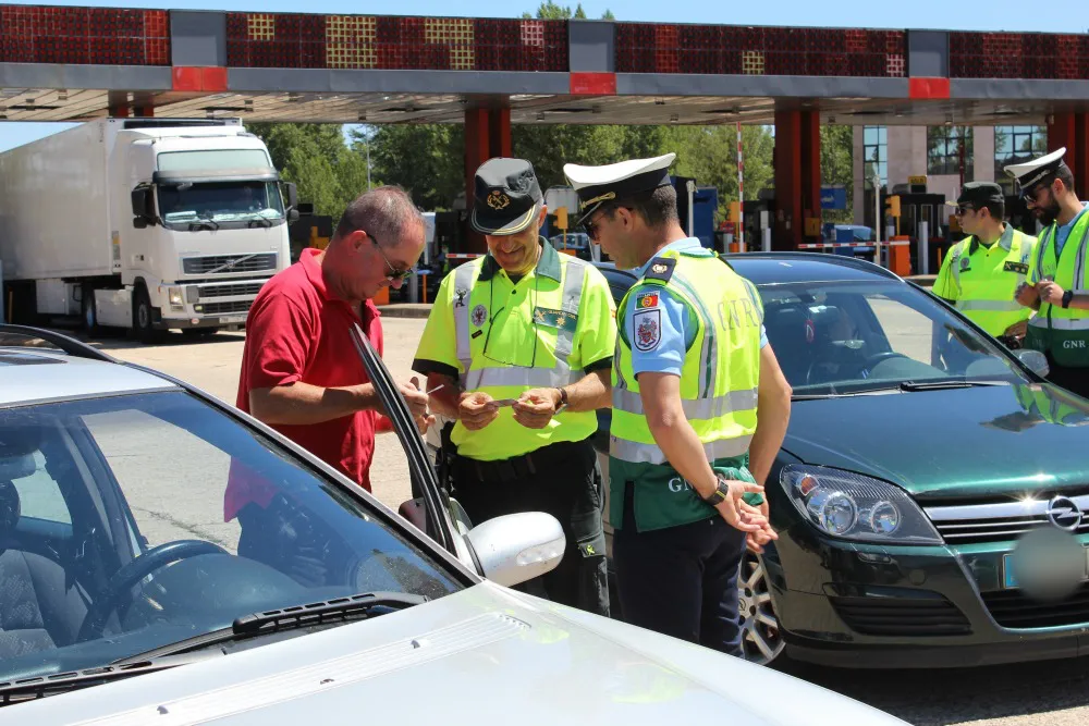 Sucesos Burgos: La Guardia Civil realiza 824 pruebas de alcoholemia y 25 de drogas durante el fin de semana