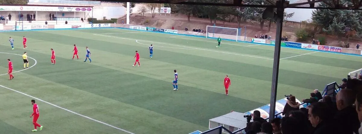 Fútbol Burgos: El Burgos CF pierde en Estella frente al Izarra (2-1)