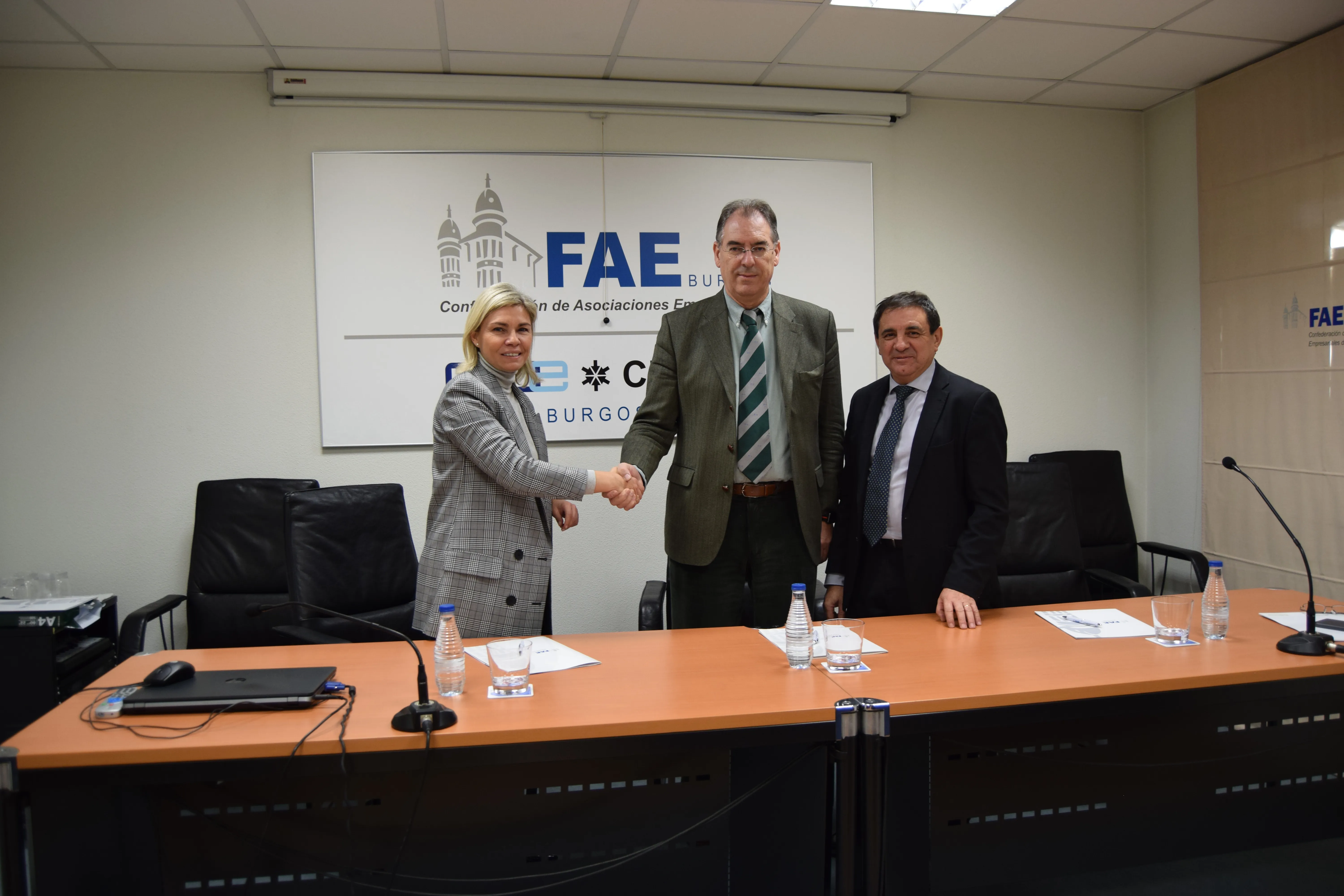 Local Burgos: FAE y Bankia suscriben un convenio para impulsar la competitividad de las empresas