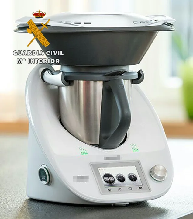 Sucesos Burgos: Detenidas dos personas por una estafa con un robot de cocina