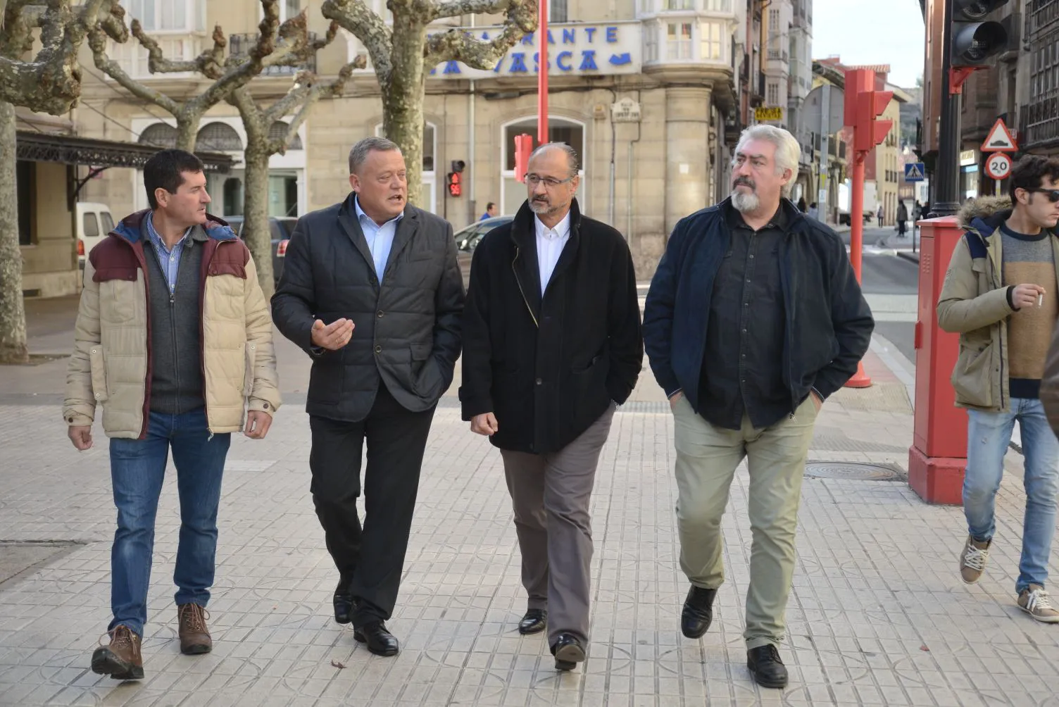 Provincia Burgos: Luis Fuentes: PP, PSOE y Podemos han entregado al PNV el futuro de Castilla y León