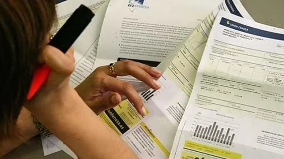 Actualidad Burgos: Ya están en vigor las nuevas condiciones para acceder al bono social de la luz