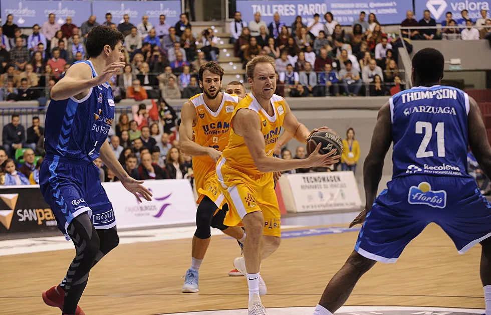 Deportes Burgos: El San Pablo Burgos busca la sorpresa en Gran Canaria