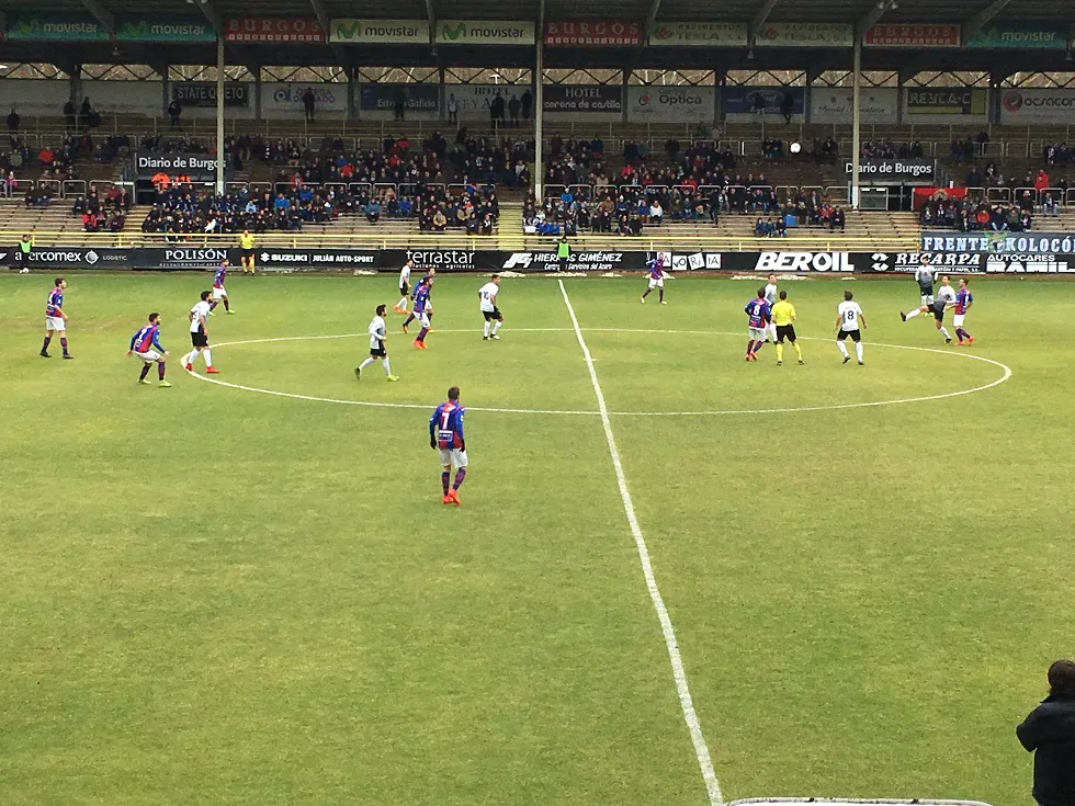 Deportes Burgos: El Burgos CF cierra la primera vuelta con un empate insuficiente ante el Lejona (1-1)