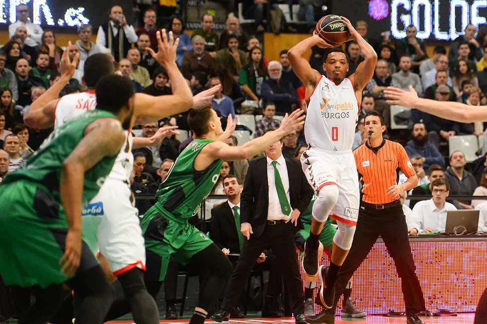 Deportes Burgos: El San Pablo Burgos logra un triunfo vital en Badalona (81-88)