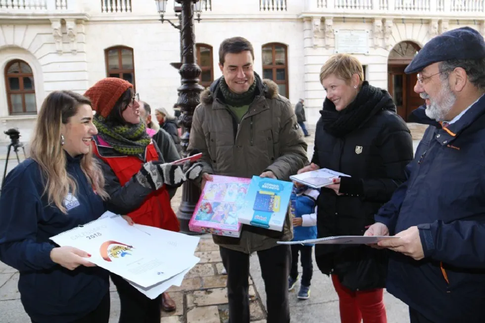 Actualidad Burgos: Calendario solidario para conmemorar el XXXV Aniversario del Estatuto de Autonomía