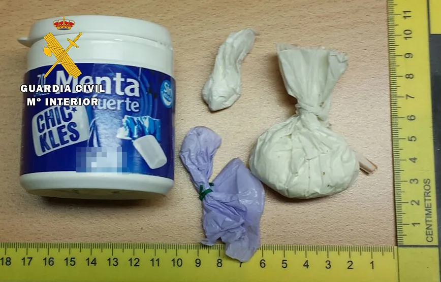 Sucesos Burgos: La Guardia Civil aprehende 30 gramos de speed ocultos en un vehículo