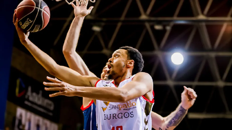 Deportes Burgos: El San Pablo Burgos vuelve a sonreir con una trabajada victoria ante Andorra (91-99)