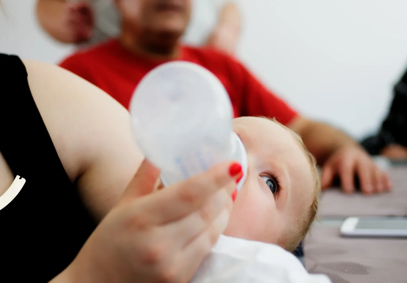 Ciencia Burgos: Un bebé contagiado por salmonela en el País Vasco tras tomar leche infantil de Lactalis