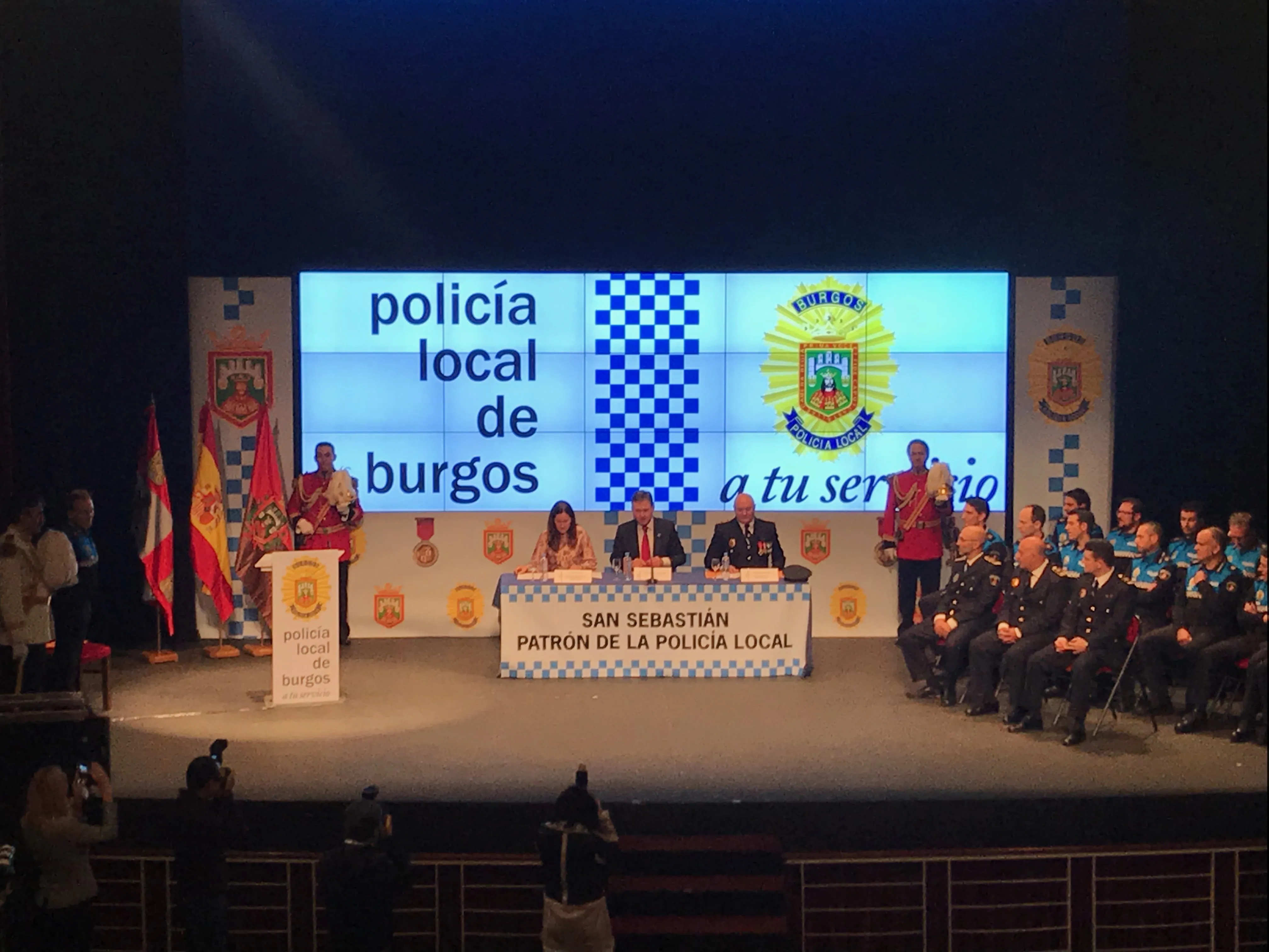 Local Burgos: El Teatro Principal acoge el acto homenaje a San Sebastián