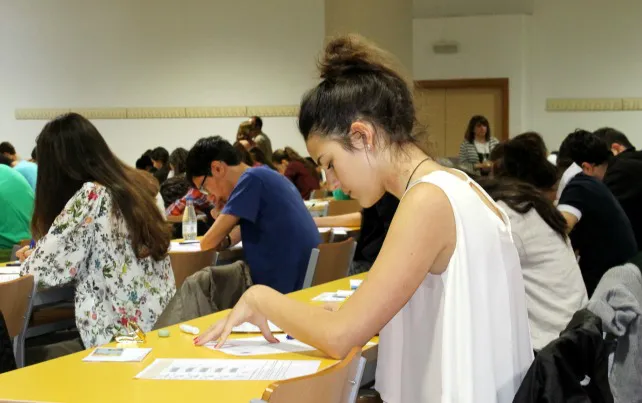 Educación Burgos: Educación publica en el Bocyl la Orden reguladora de la EBAU en Castilla y León