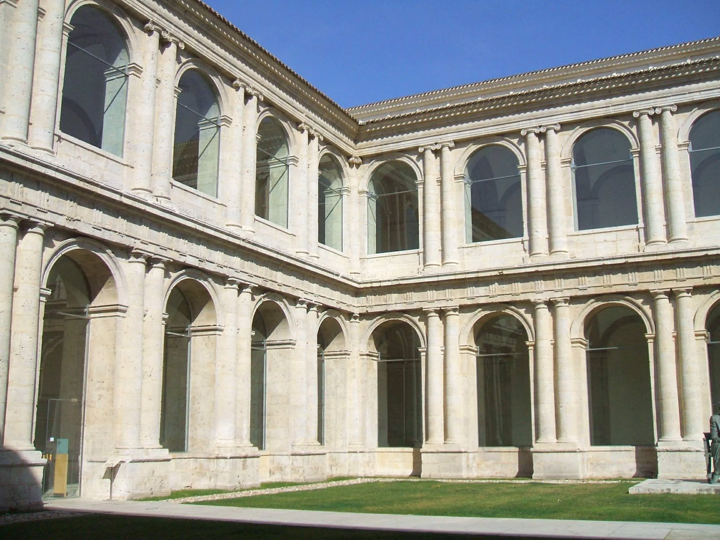 Museos CyL Burgos: El Museo Patio Herreriano, una amplia colección de arte de nuestros días