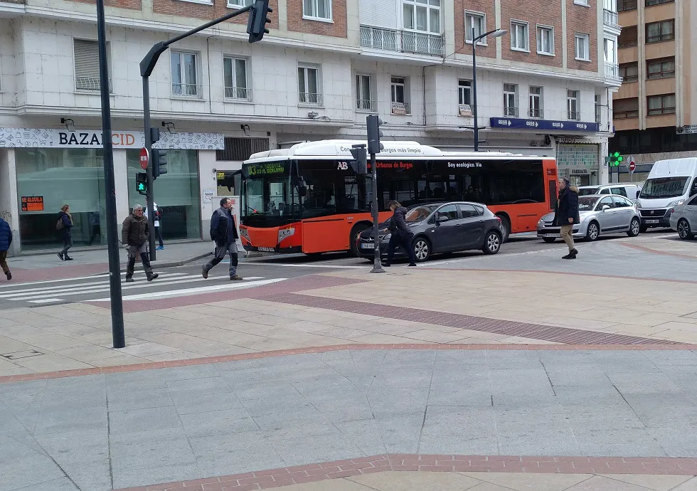 Actualidad Burgos: El Equipo de Gobierno lamenta el incumplimiento de los servicios mínimos en los autobuses urbanos