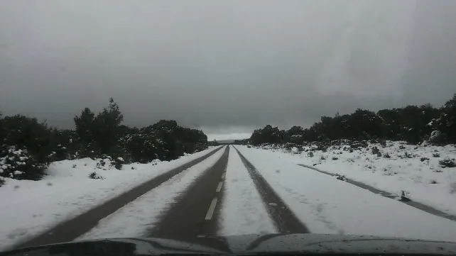 Local Burgos: Activada la fase de alerta por vientos y nevadas en las carreteras de Burgos