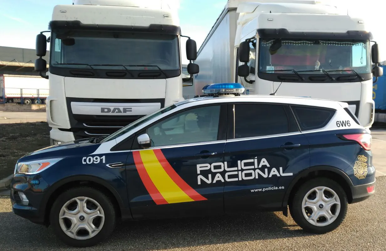 Sucesos Burgos: La Policía detiene a cuatro personas por agredir y no auxiliar a una persona que dejaron en la calle inconsciente