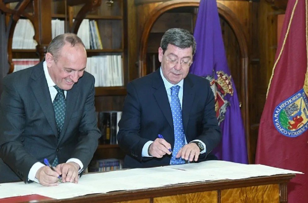 Provincia Burgos: Las diputaciones de Burgos y Álava firman siete convenios para mejorar la atención de Treviño y sus aledaños