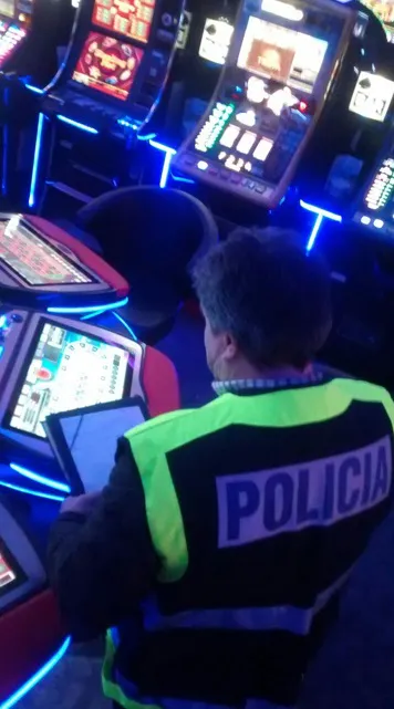 Local Burgos: La Comisaría de Burgos realizó 915 inspecciones de control del juego y apuestas en 2017