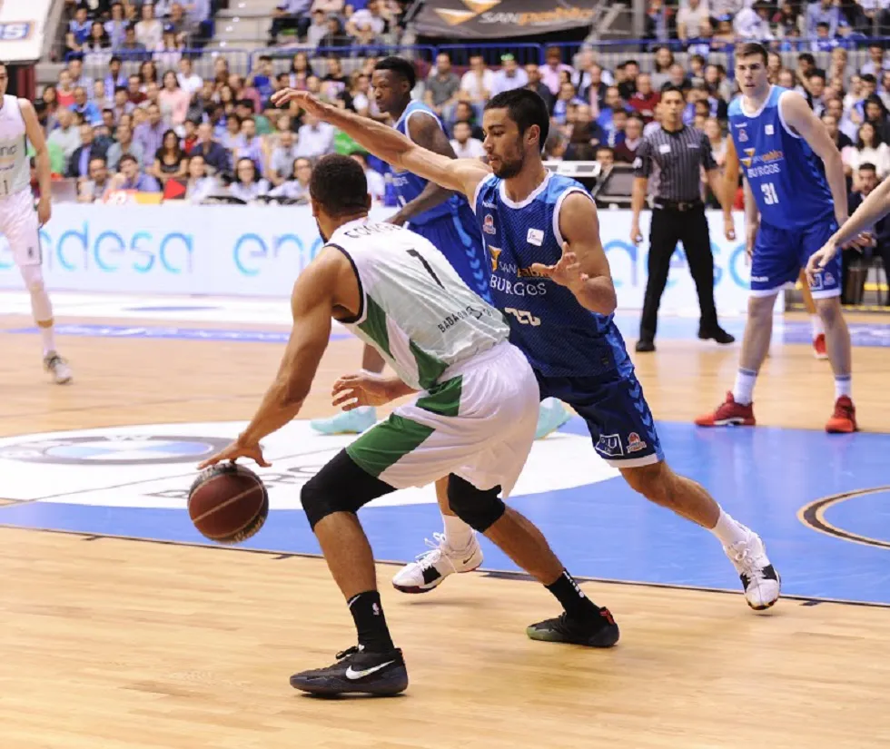 Deportes Burgos: Un triple de Kulvietis aplaza la celebración del San Pablo y saca a Joventut del descenso (79-80)