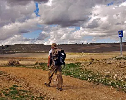Castilla y León Burgos: La Junta refuerza un año más las labores de prevención que realiza Protección Civil en el Camino de Santiago