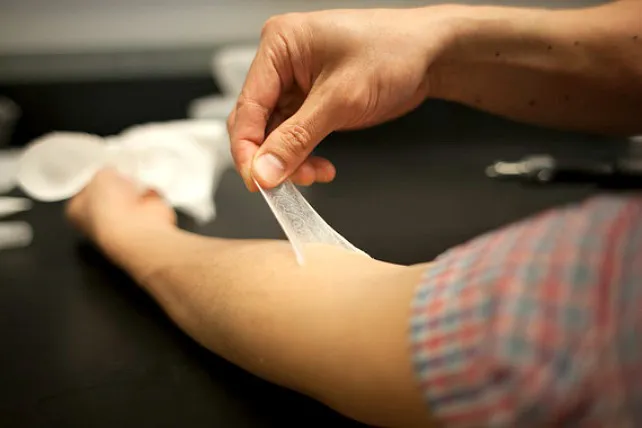 Sanidad Burgos: La dermatitis atópica afecta al estado emocional y psicológico de los niños y sus familias