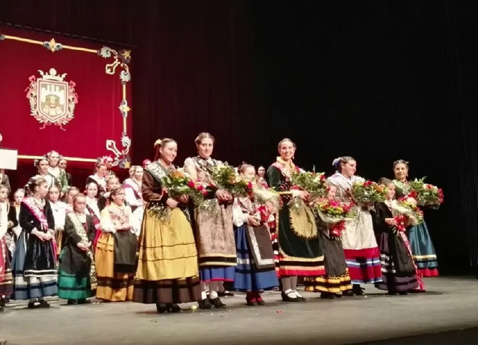Actualidad Burgos: Janire Hortelano e Irene Antón, Reina Mayor e Infantil de las Fiestas de San Pedro 2018