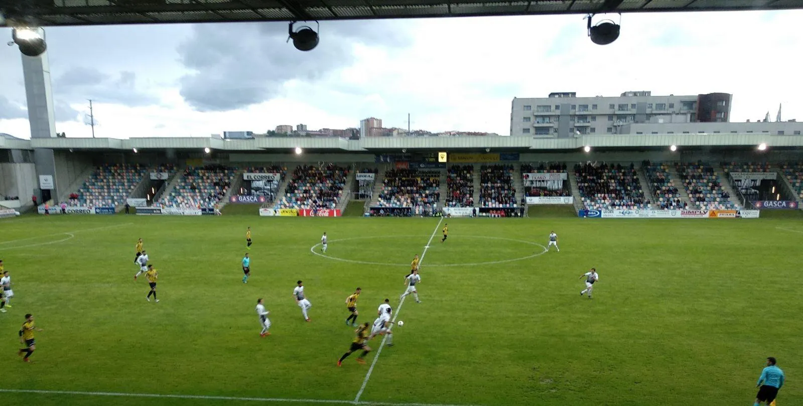 Fútbol Burgos: Empate del Burgos CF en Lasesarre (2-2)