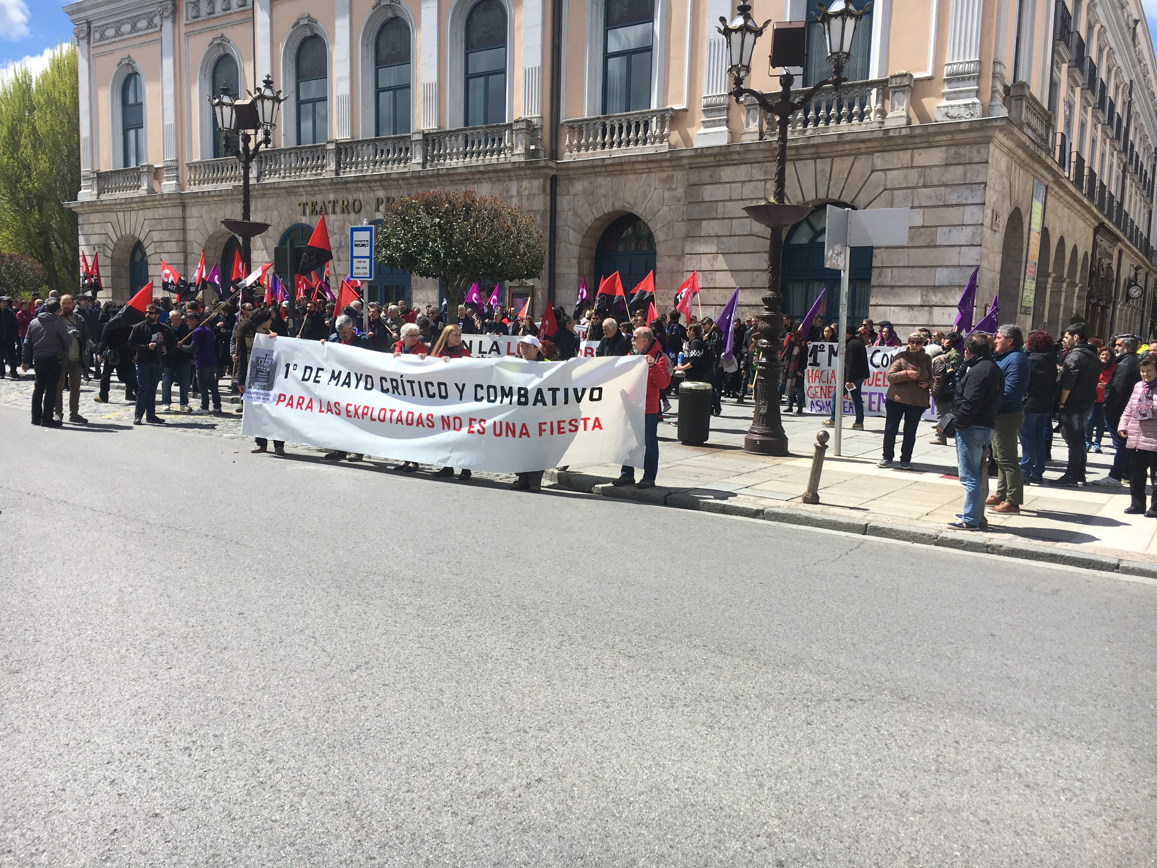 Local Burgos: CGT reúne a 250 personas para reivindicar los derechos del trabajador