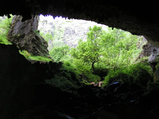 Rutas CyL Burgos: Conoce la Cueva de Valporquero