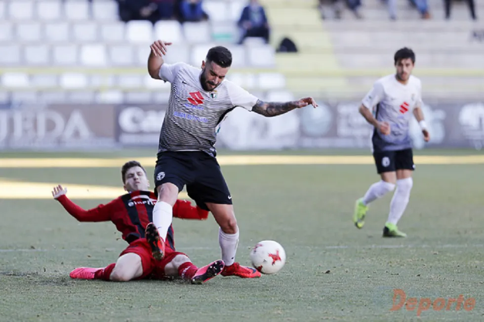 Deportes Burgos: Adrián Hernández no seguirá en el Burgos CF