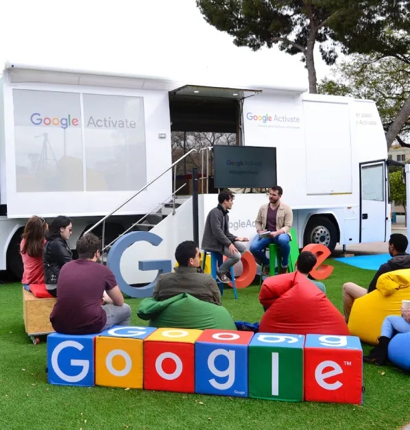 Local Burgos: El autobús de Google llega a Burgos