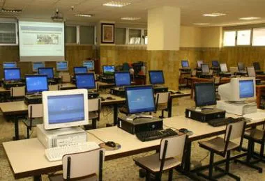 Educación Burgos: Más de sesenta centros educativos en Burgos certificados por su implicación en las Tecnologías de Información y Comunicación