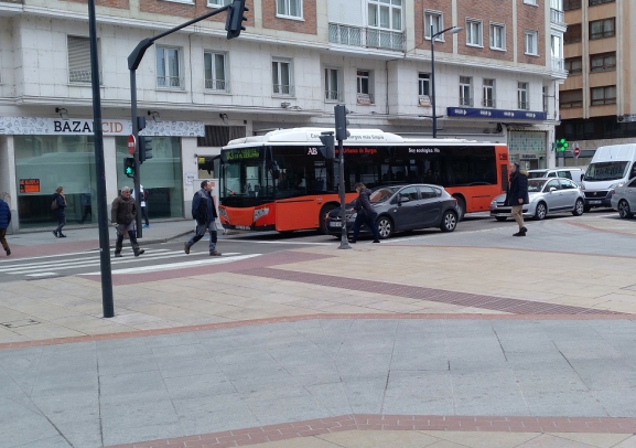 Local Burgos: Servicios especiales de autobuses durante las fiestas
