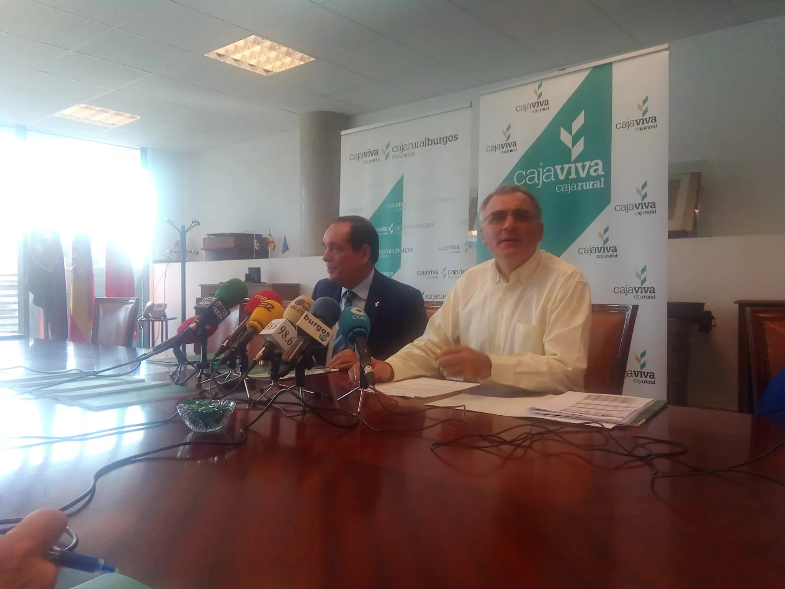 Economía y Empresa Burgos: La economía burgalesa: sube un 2,4% e incrementa el comercio exterior