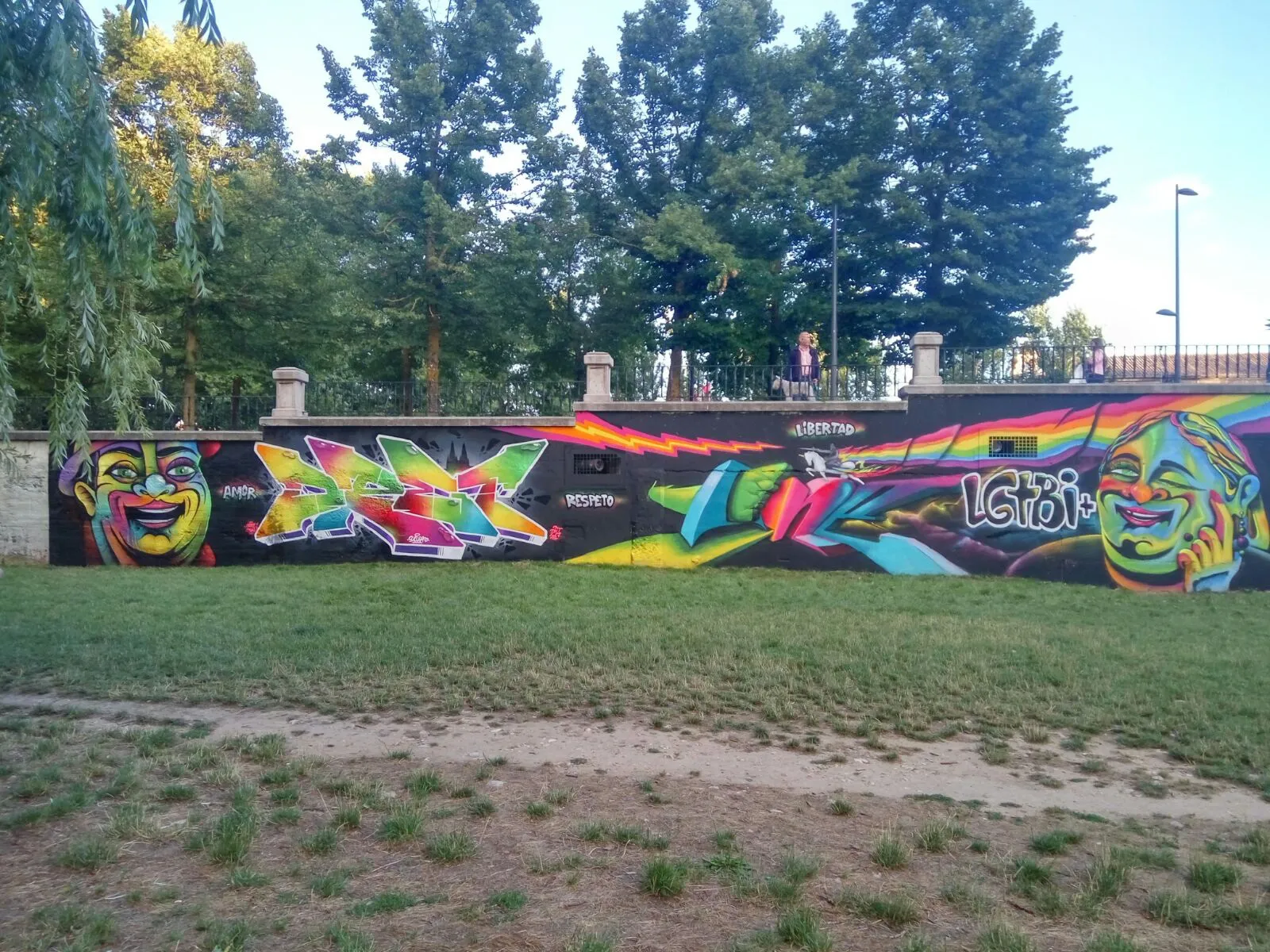 Local Burgos: Imagina denuncia los vandalismos que ha sufrido el mural de la ribera del río Arlazón