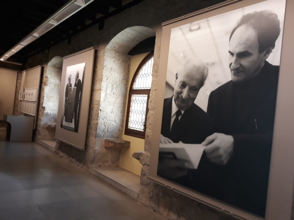 Cultura Burgos: La sala de exposiciones del Arco de Santa María acoge la obra de Eduardo Chillida