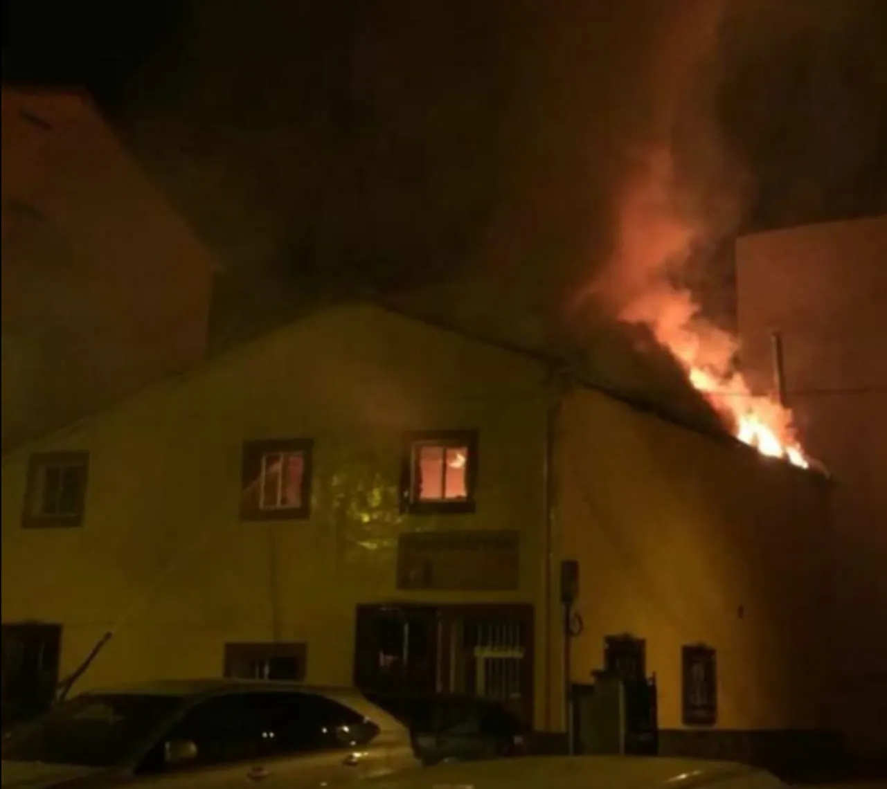 Sucesos Burgos: Incendio en una panadería de Villarcayo