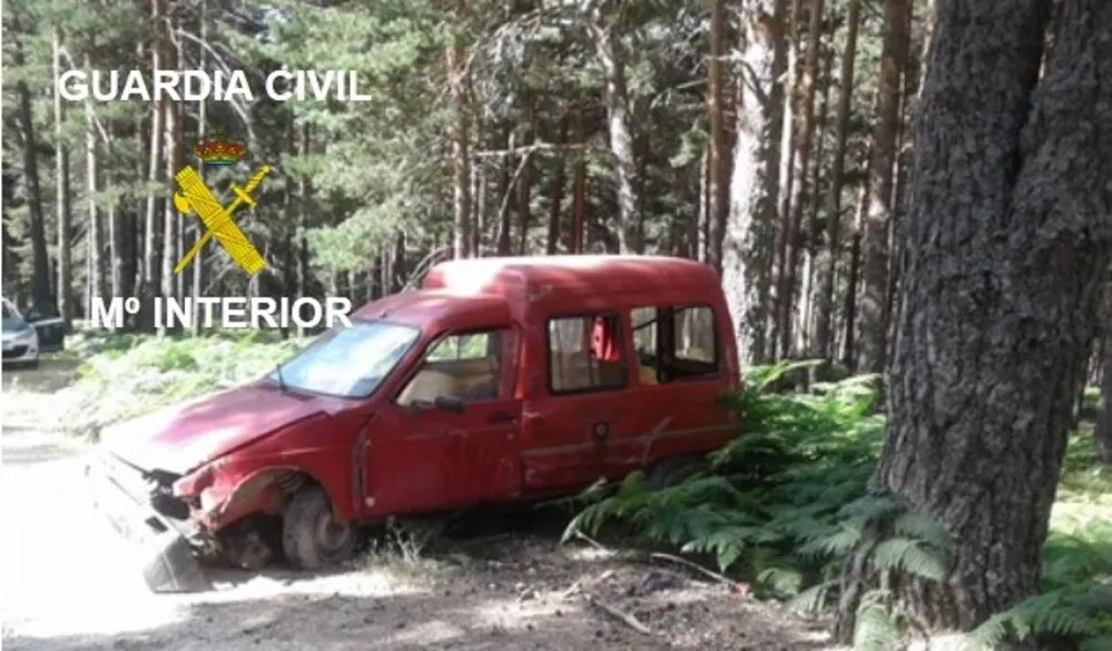 Sucesos Burgos: La Guardia Civil investiga a un conductor tras sufrir un accidente y dar positivo en la alcoholemia