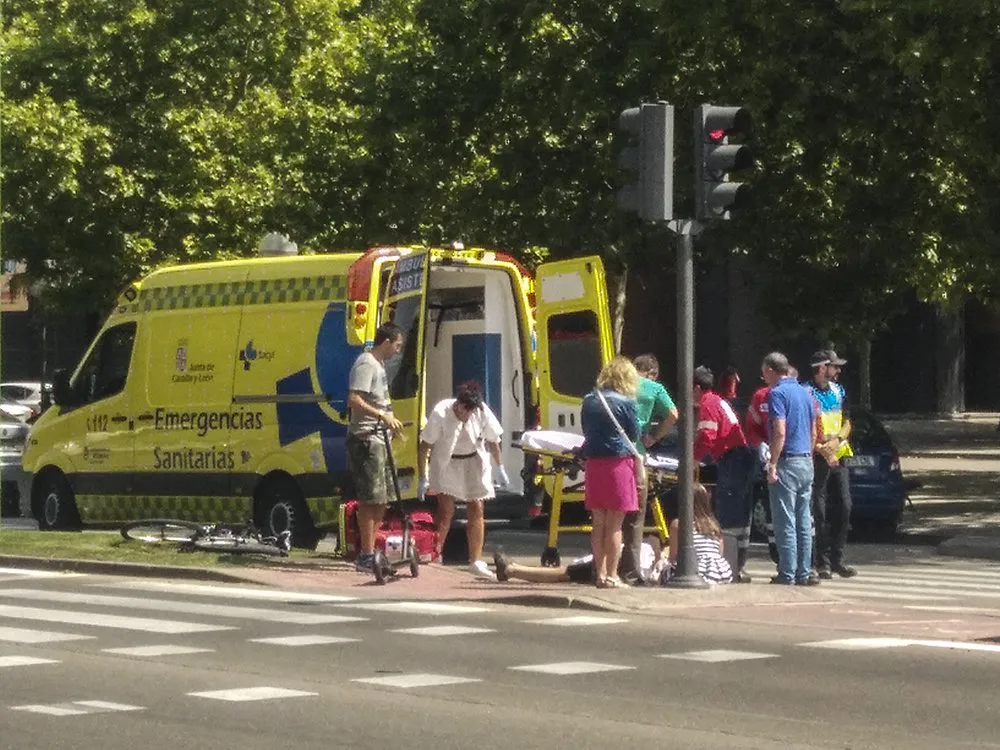 Sucesos Burgos: Atropellado un ciclista cerca del CC Camino de la Plata