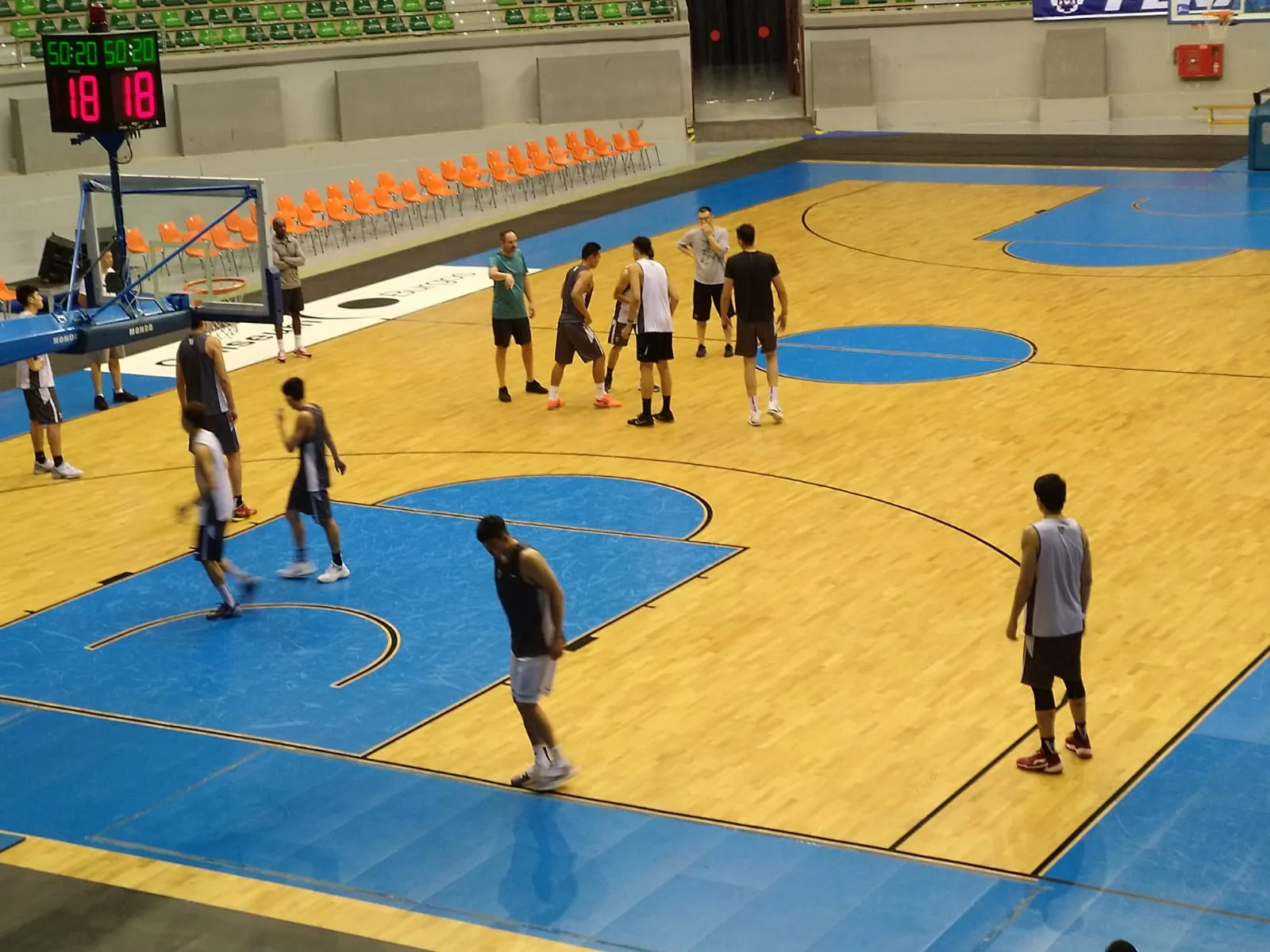 Deportes Burgos: El San Pablo Burgos se estrena en la pretemporada 2018/19