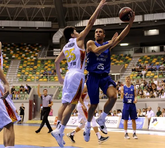 Baloncesto Burgos: Sigue en directo el San Pablo Burgos - Unicaja
