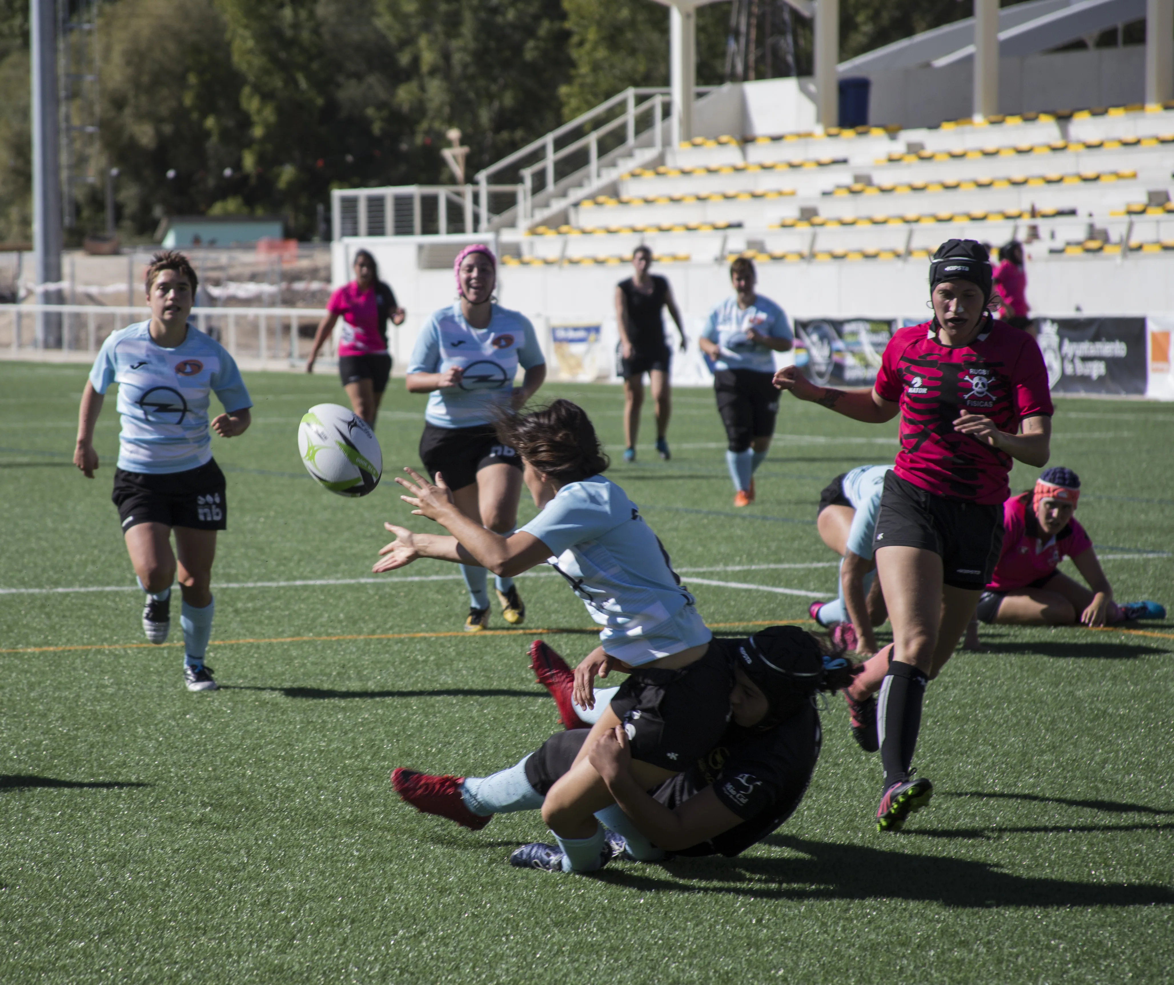 Rugby Burgos: El Opel Grupo Julián gana los dos partidos del triangular con solvencia