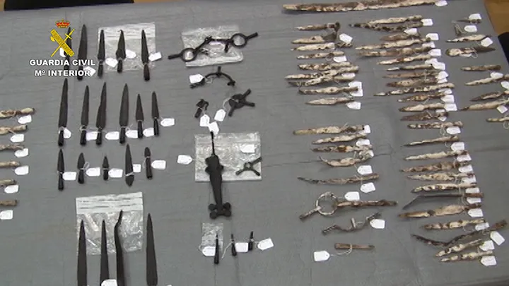 Cultura Burgos: Recuperadas 92 piezas celtibéricas y detenidas cuatro personas