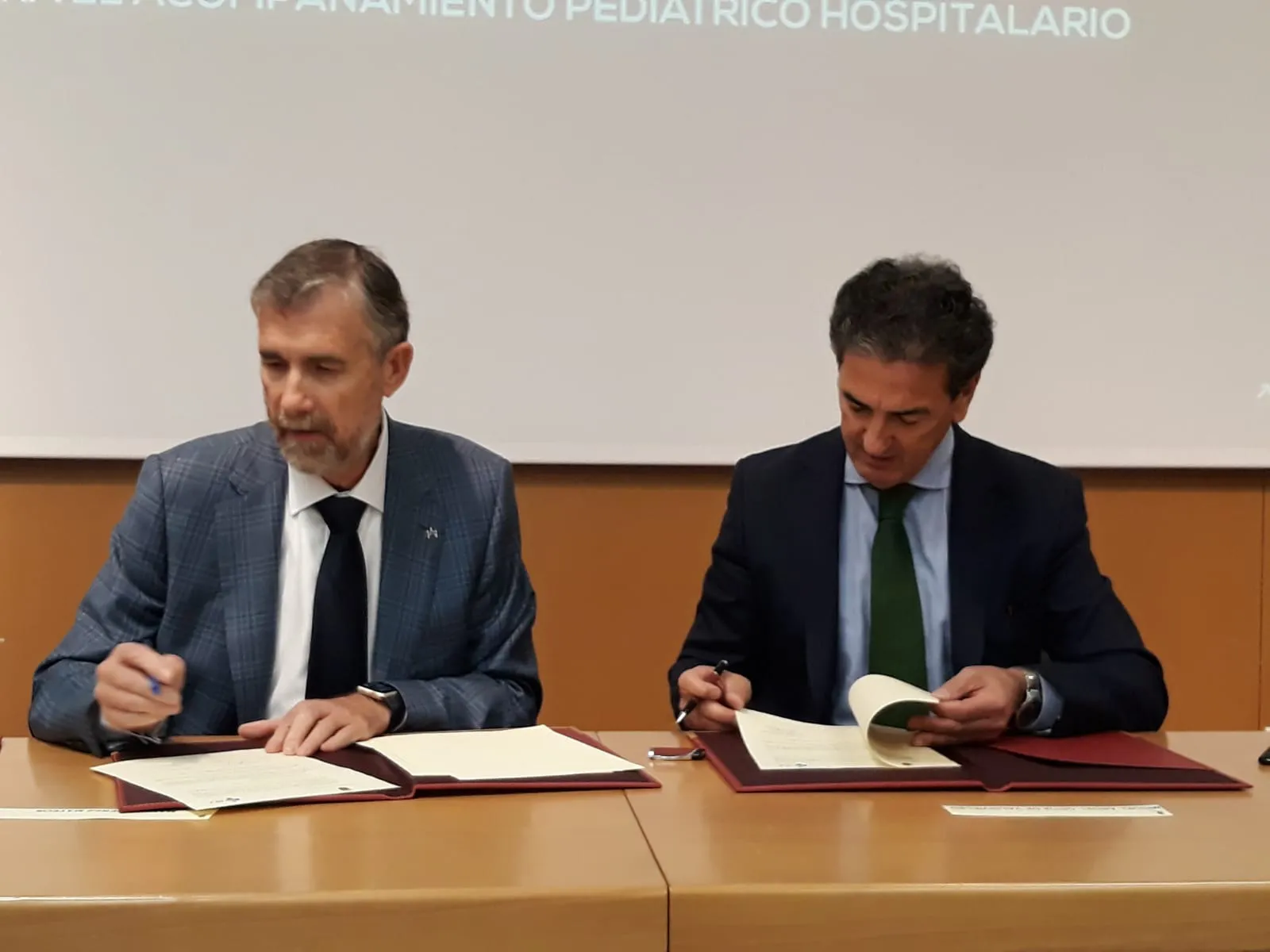Local Burgos: La UBU pone en marcha un programa de voluntariado en pediatría hospitalaria