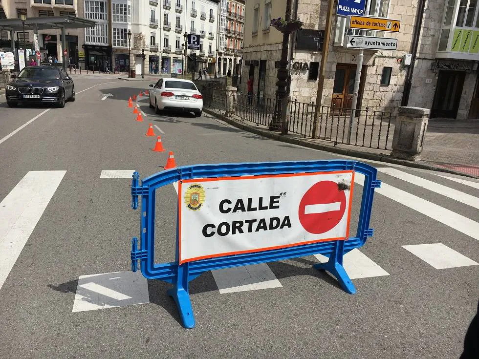 Actualidad Burgos: 13.000 euros costó la peatonalización de la calle Santander