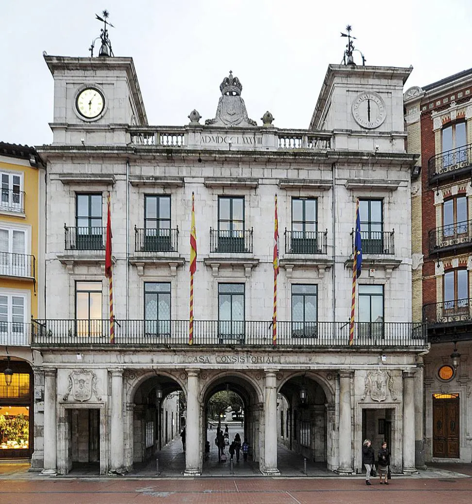 Actualidad Burgos: El PCAS pide información sobre las gratificaciones que se conceden a empleados municipales.