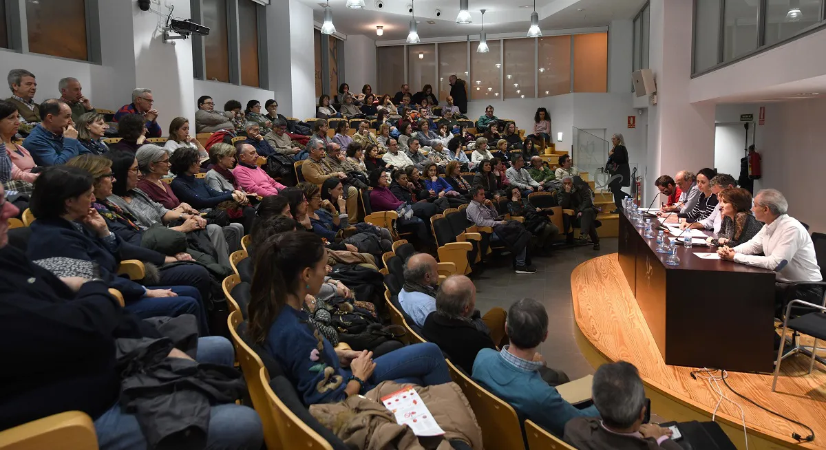 Actualidad Burgos: Urgen la creación de un gabinete de crisis para buscar soluciones en la Atención Primaria